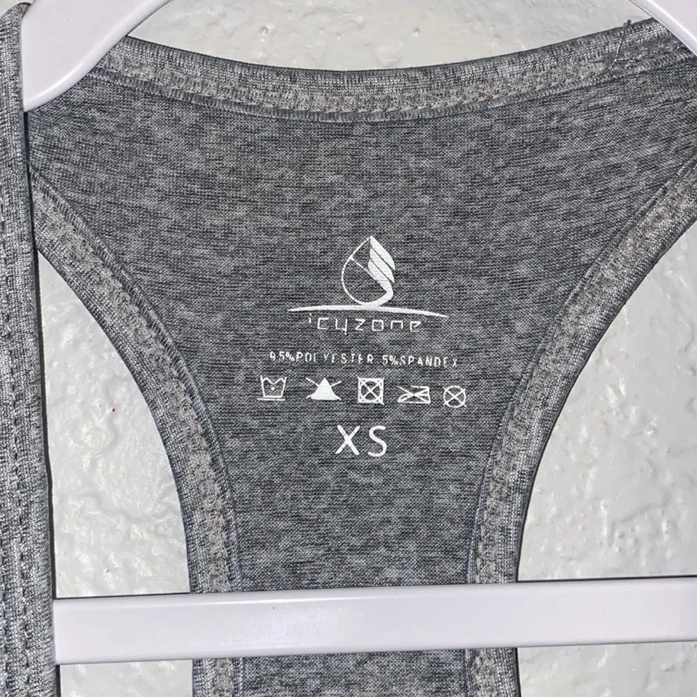 Grey Cyzone Razorback Tank Top. Size XS. - Picture 3 of 3